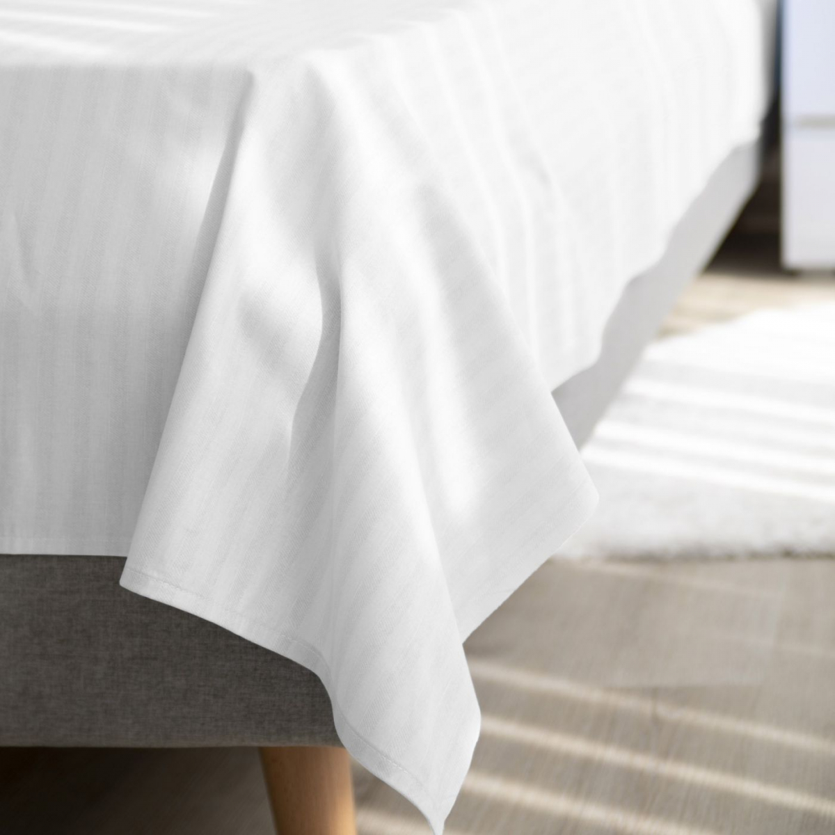 Простыня Волшебная Ночь Warm white3