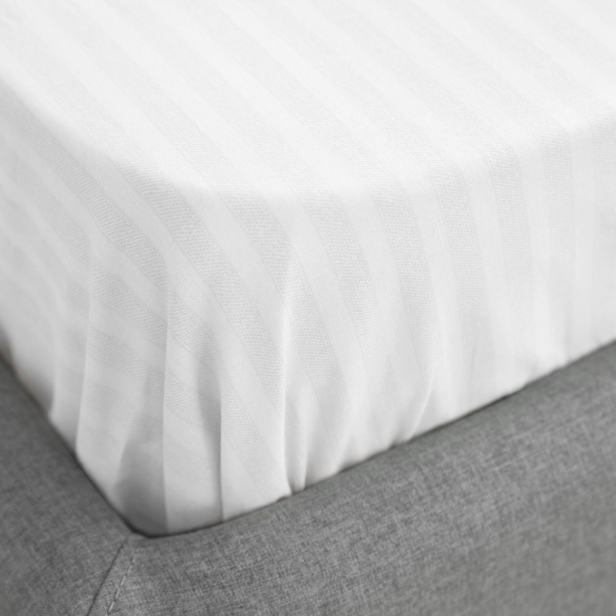 Простыня Волшебная Ночь Warm white1